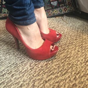 Jessica Simpson Red Pumps